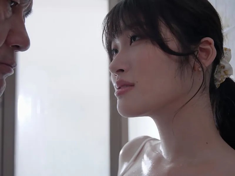 Người chồng bỏ bê, cô vợ được ông chú giúp thỏa mãn cơn nứng lồn lồn